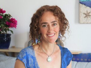 Dr Clare Johnson